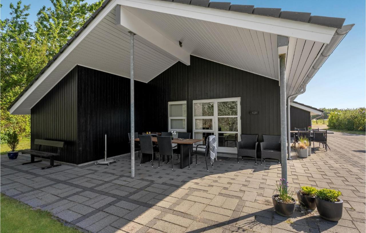 Cozy Home In Tarm With Kitchen Εξωτερικό φωτογραφία